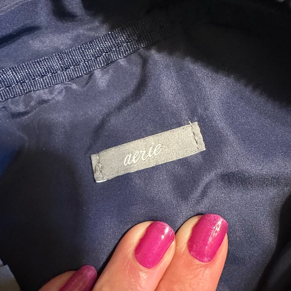 Aerie belt bag and zipper pouch - Picture 4 of 11